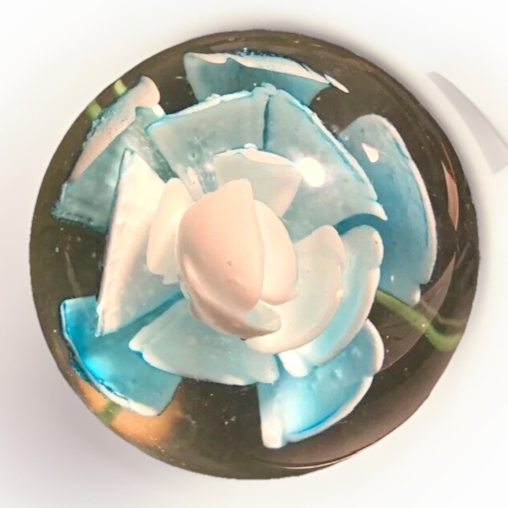 VTG Art Glass Paperweight 2" Small Blue Lotus Nautical Flower Retro Regency